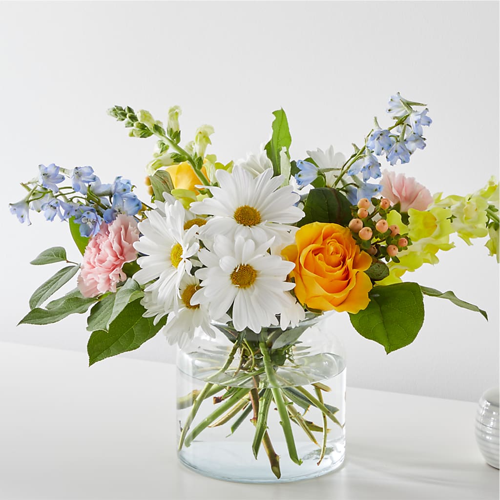 Sun Salutation Bouquet – FLOWER'S SMILING DESIGNS, Manchester NJ