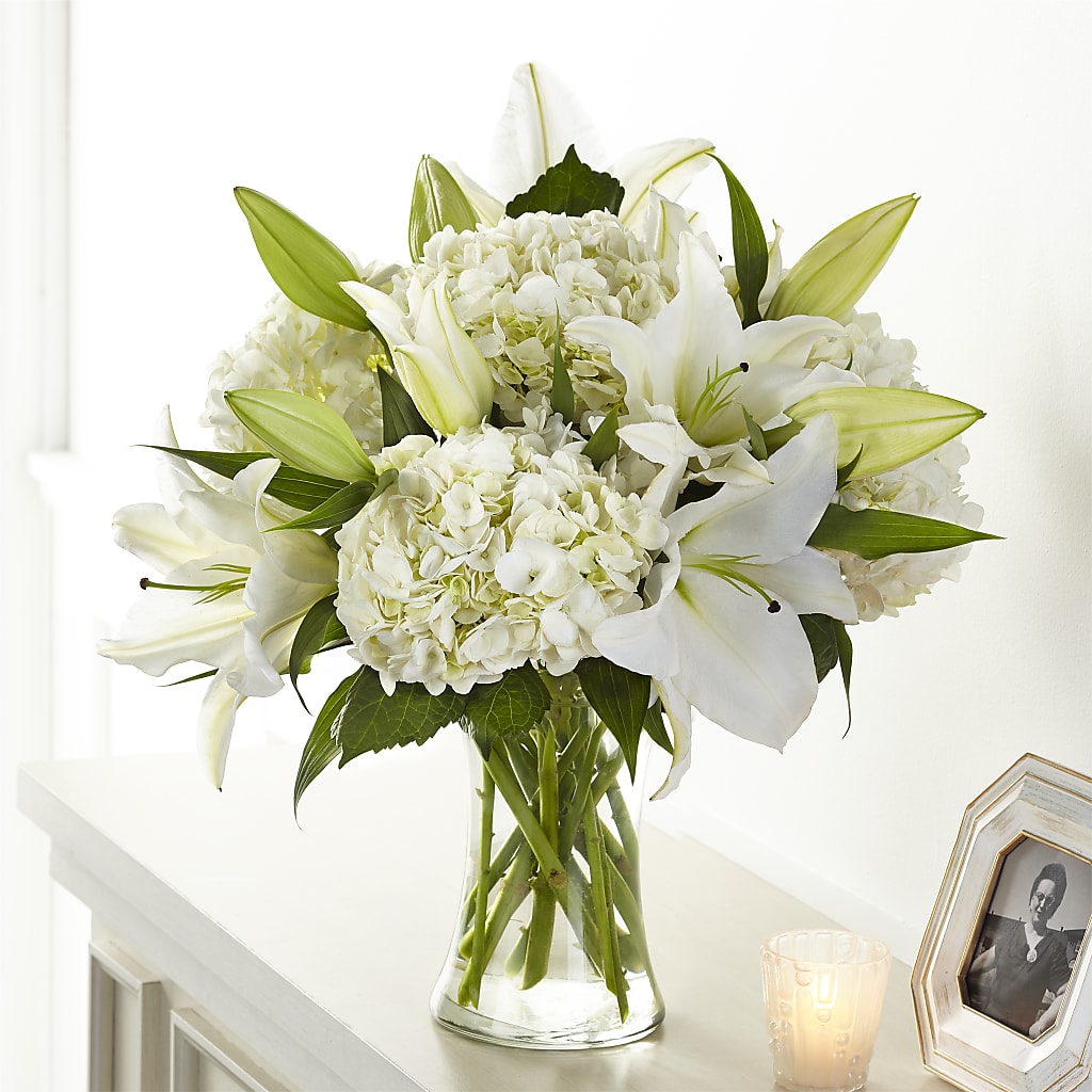 Compassionate Lily Bouquet – FLOWER'S SMILING DESIGNS, Manchester NJ