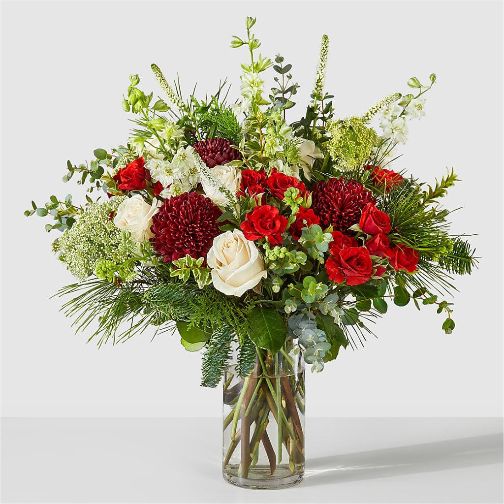 Favorite Traditions Bouquet – FLOWER'S SMILING DESIGNS, Manchester NJ