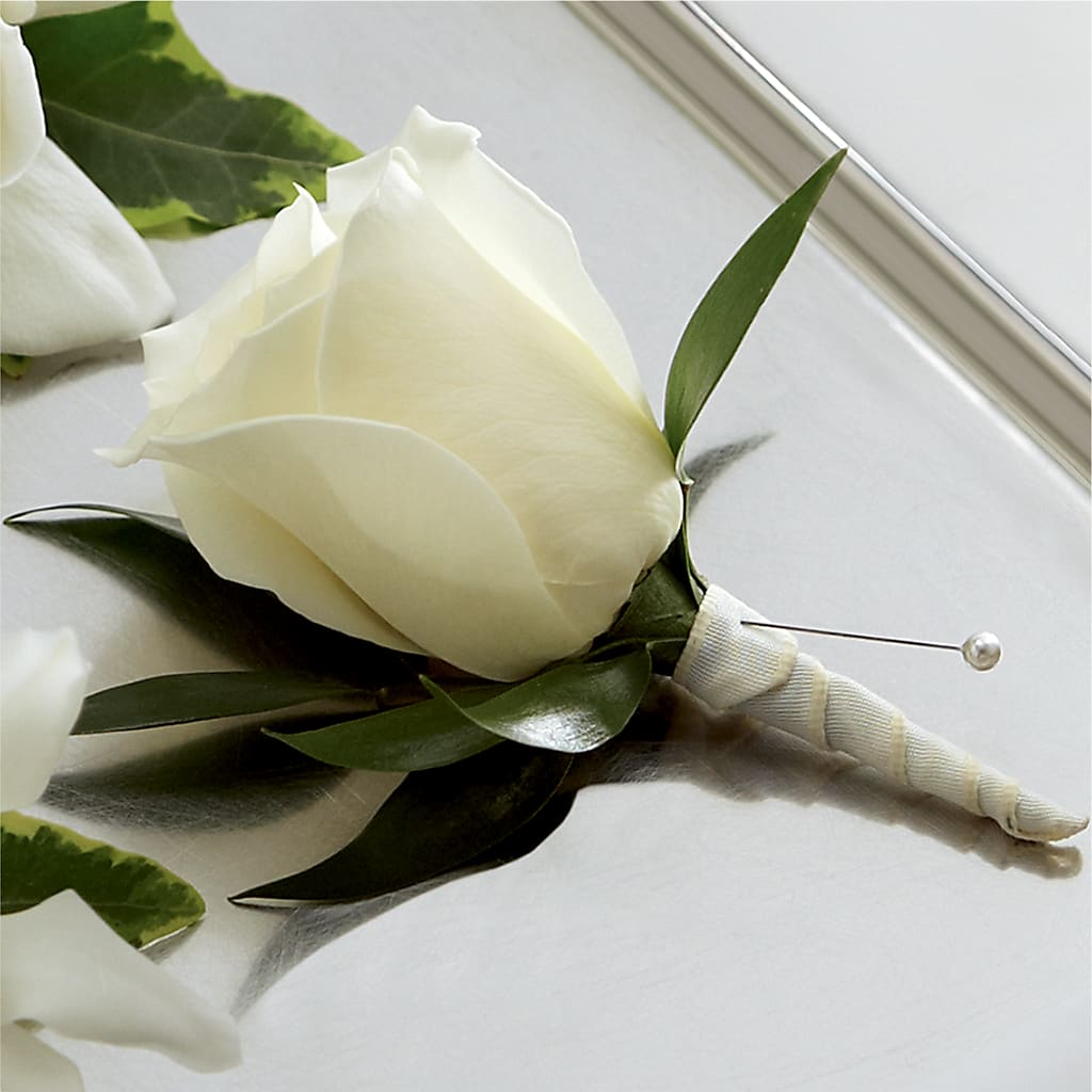White Rose Boutonniere – FLOWER'S SMILING DESIGNS, Manchester NJ