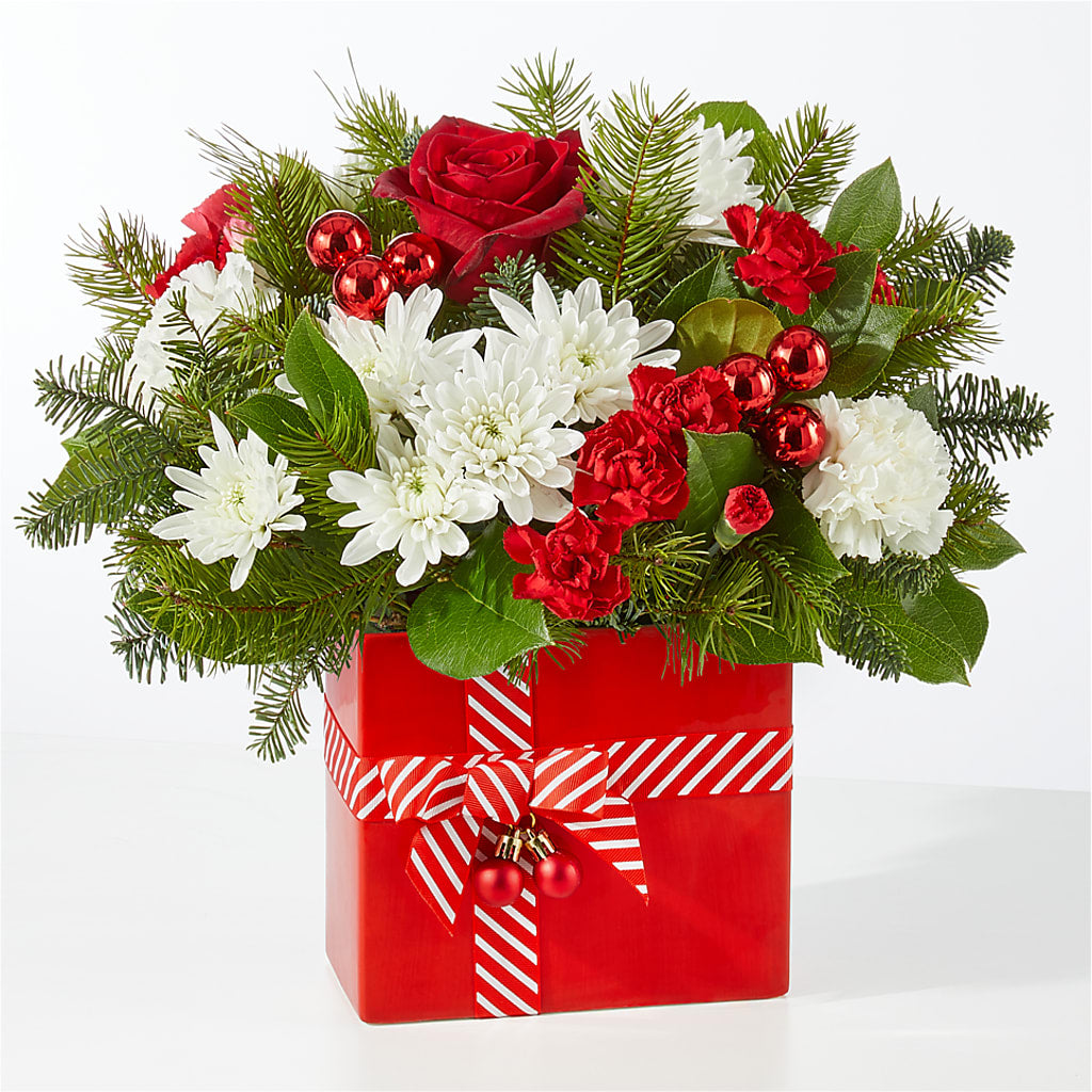Presents Under the Tree Bouquet – FLOWER'S SMILING DESIGNS, Manchester NJ