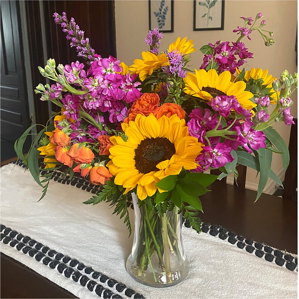 Rays of Life Bouquet – FLOWER'S SMILING DESIGNS, Manchester NJ