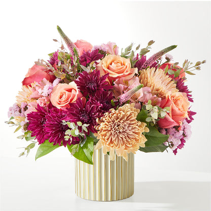 Berry Cobbler Bouquet with Ivory Vase – FLOWER'S SMILING DESIGNS, Manchester NJ