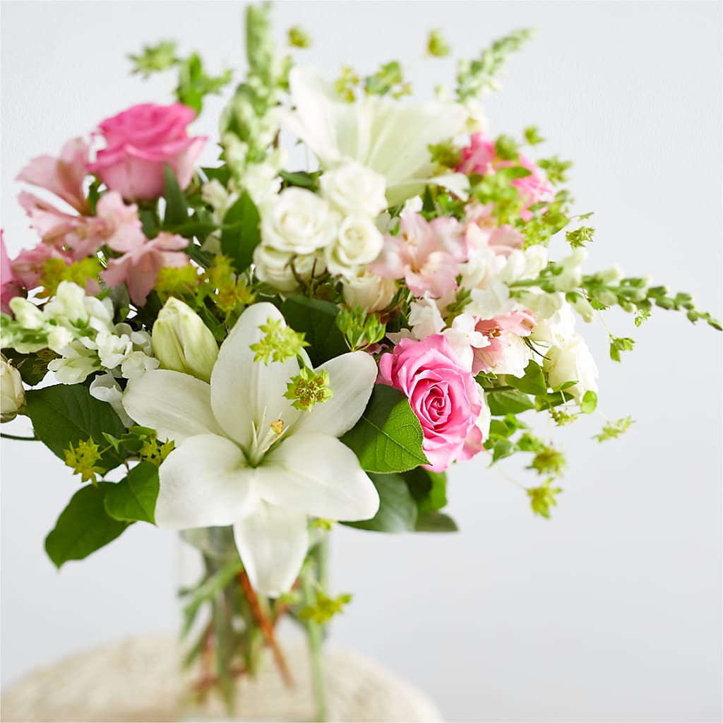 Fondly Bouquet – FLOWER'S SMILING DESIGNS, Manchester NJ