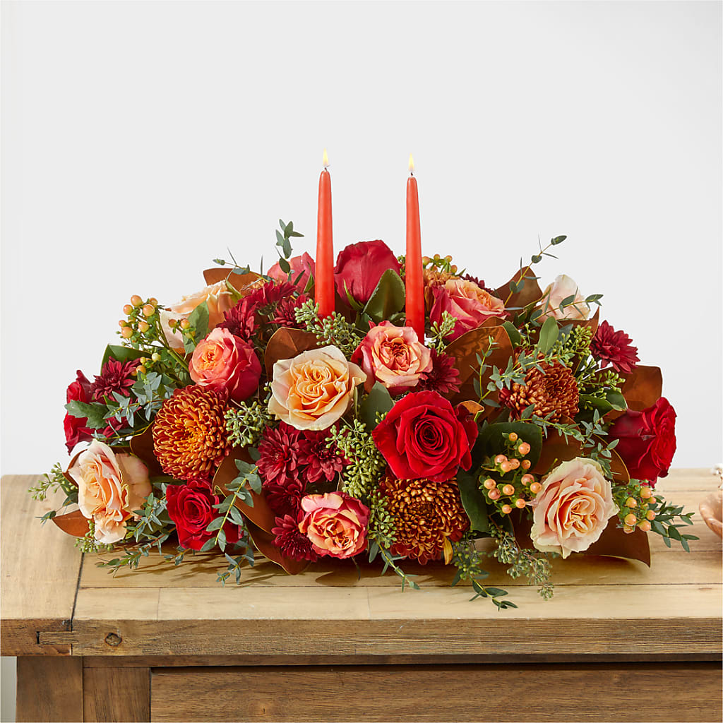 Gather Near Centerpiece – FLOWER'S SMILING DESIGNS, Manchester NJ