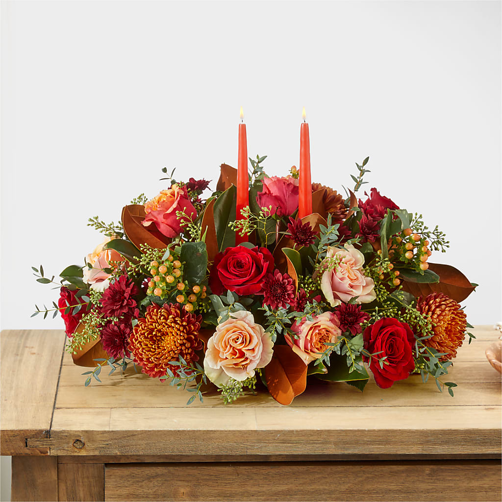 Gather Near Centerpiece – FLOWER'S SMILING DESIGNS, Manchester NJ